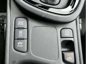 Toyota Yaris Cross (2025) thumbnail 18