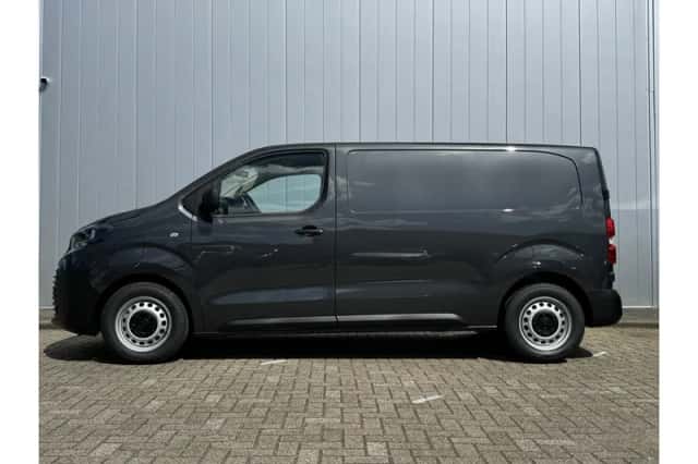 Toyota Proace (2024) thumbnail 2