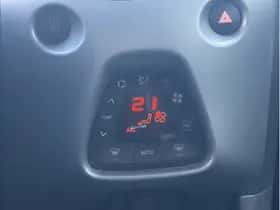 Toyota Aygo (2019) thumbnail 20