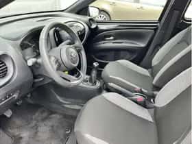 Toyota Aygo X (2025) thumbnail 7
