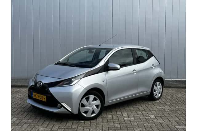 Toyota Aygo (2017) thumbnail 1