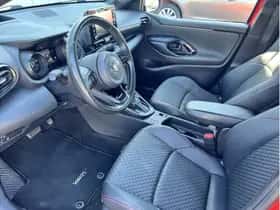 Toyota Yaris (2020) thumbnail 6