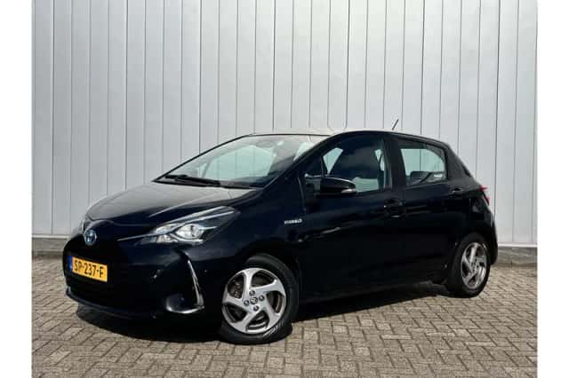 Toyota Yaris (2018) thumbnail 1