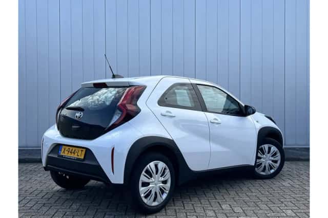 Toyota Aygo X (2024) thumbnail 4