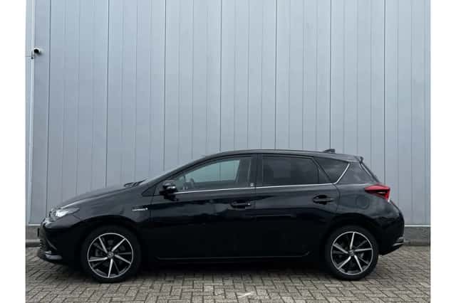 Toyota Auris (2019) thumbnail 4