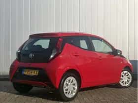 Toyota Aygo (2020) thumbnail 3