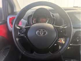 Toyota Aygo (2020) thumbnail 21