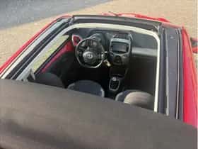 Toyota Aygo (2020) thumbnail 8