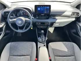 Toyota Yaris (2025) thumbnail 9