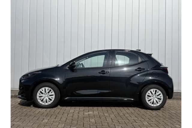 Toyota Yaris (2026) thumbnail 2