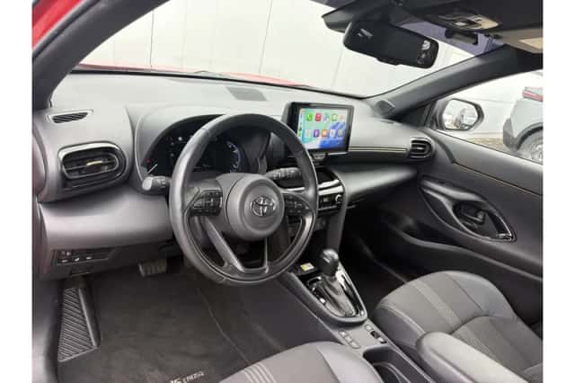Toyota Yaris Cross (2024) thumbnail 6