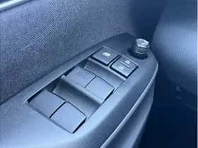 Toyota Yaris Cross (2025) thumbnail 29