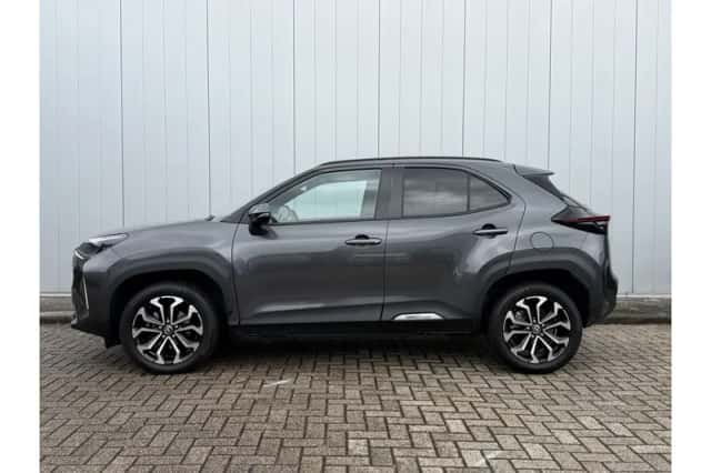 Toyota Yaris Cross (2025) thumbnail 2