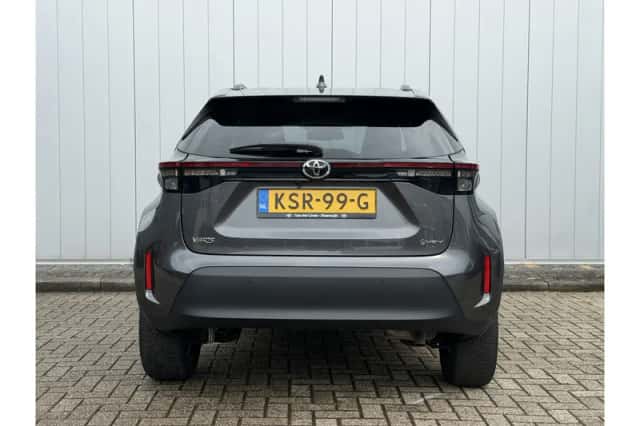Toyota Yaris Cross (2025) thumbnail 5