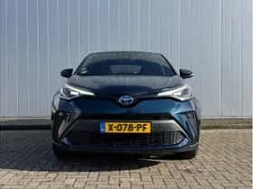 Toyota C-HR (2023) thumbnail 3