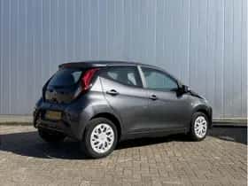 Toyota Aygo (2021) thumbnail 6