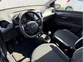 Toyota Aygo (2021) thumbnail 7