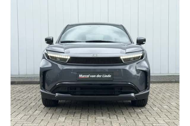 Toyota Urban Cruiser (2025) thumbnail 3