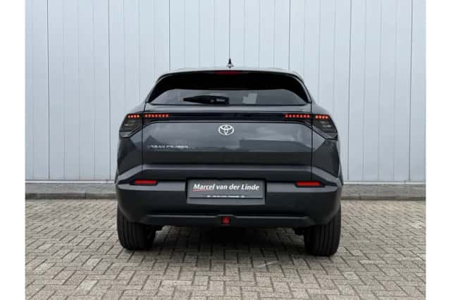 Toyota Urban Cruiser (2025) thumbnail 5