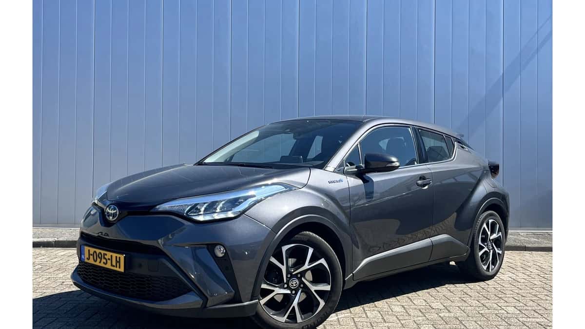 Toyota C-HR (2020) — foto 1