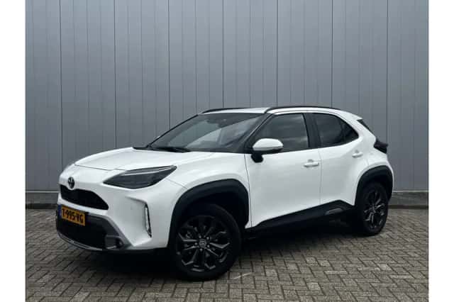 Toyota Yaris Cross (2023) thumbnail 1