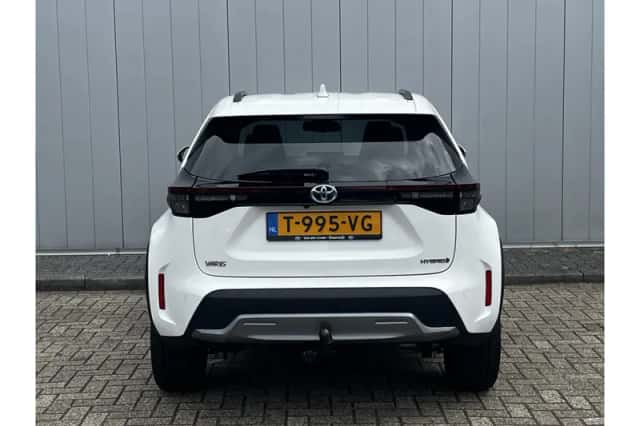 Toyota Yaris Cross (2023) thumbnail 5