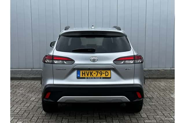 Toyota Corolla (2025) thumbnail 5