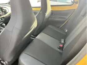 Toyota Aygo X (2025) thumbnail 8