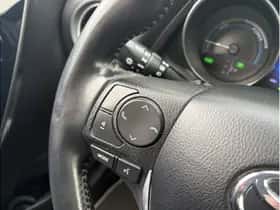 Toyota Auris (2018) thumbnail 15