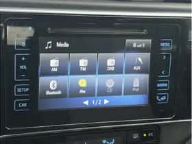Toyota Auris (2018) thumbnail 24