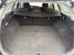 Toyota Auris (2018) thumbnail 32