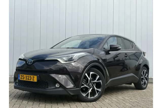Toyota C-HR (2019) thumbnail 1