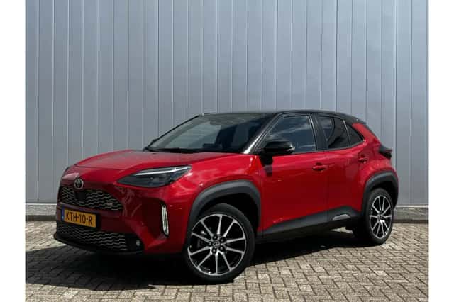 Toyota Yaris Cross (2024) thumbnail 1