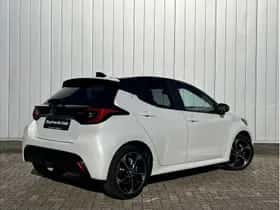 Toyota Yaris (2024) thumbnail 4