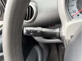 Toyota Aygo (2008) thumbnail 13