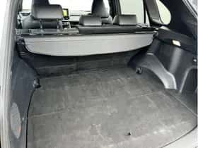 Toyota RAV4 (2022) thumbnail 11