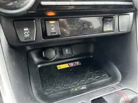 Toyota RAV4 (2022) thumbnail 19