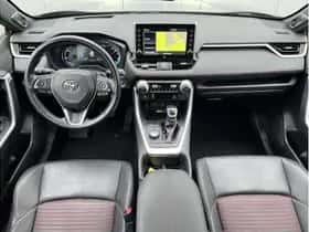 Toyota RAV4 (2022) thumbnail 9