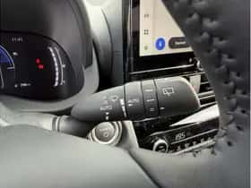 Toyota Yaris Cross (2026) thumbnail 11