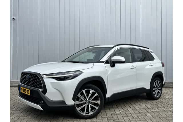 Toyota Corolla (2023) thumbnail 1