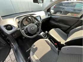 Toyota Aygo (2019) thumbnail 7