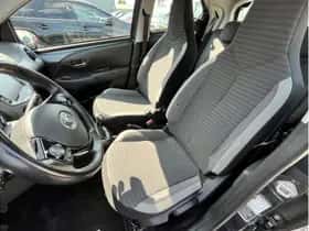 Toyota Aygo (2019) thumbnail 8