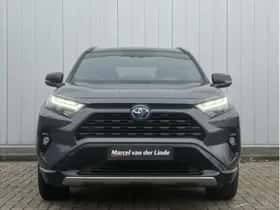 Toyota RAV4 (2025) thumbnail 4