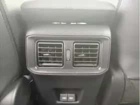 Toyota RAV4 (2025) thumbnail 32