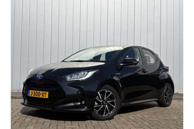 Toyota Yaris (2020) thumbnail 1