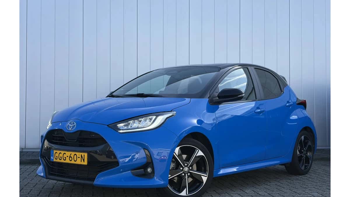 Toyota Yaris (2024) — foto 1