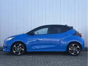 Toyota Yaris (2024) thumbnail 2