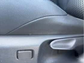 Toyota Yaris (2024) thumbnail 13