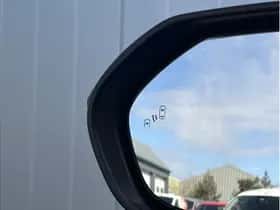 Toyota Yaris (2024) thumbnail 23