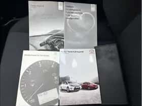 Toyota Yaris (2012) thumbnail 27